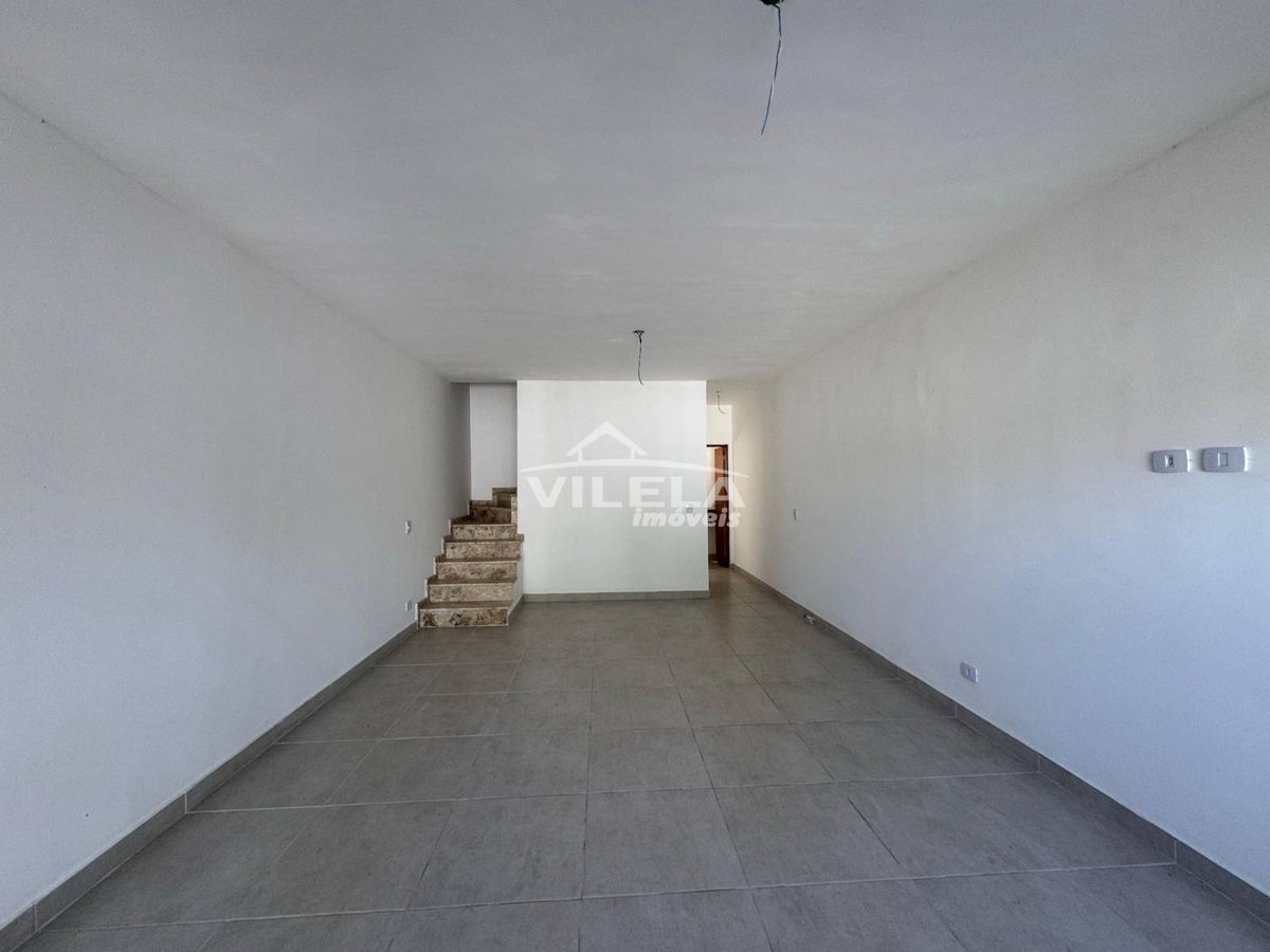 Sobrado a Venda Jardim Aruan