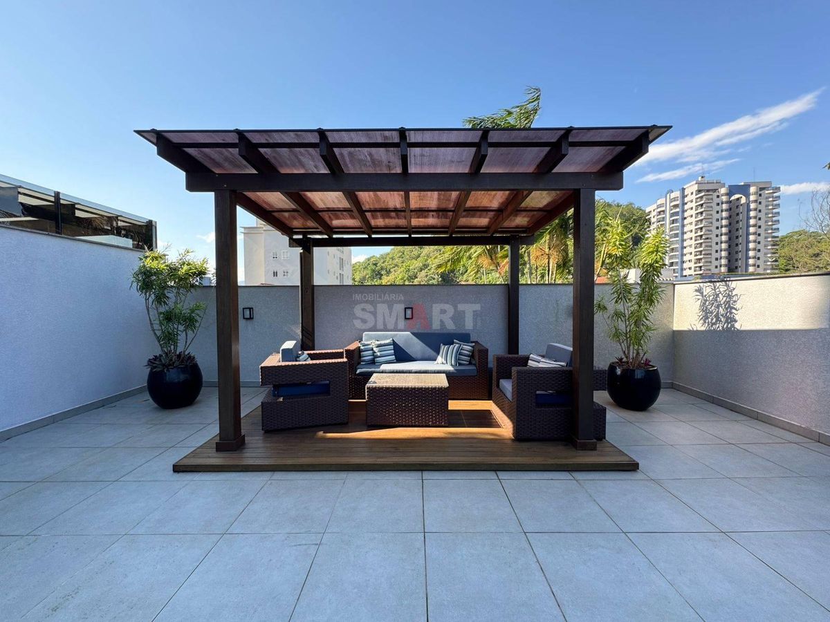 Apartamento com 3 Suítes à Venda no Jaraguá Esquerdo