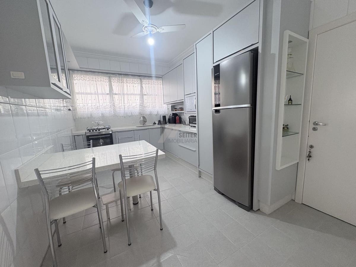 Apartamento 3 dormitorios a venda centro