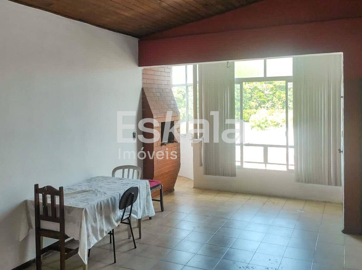 Apartamento com 01 Suíte + 02 Dormitórios Centro - Jaraguá do Sul