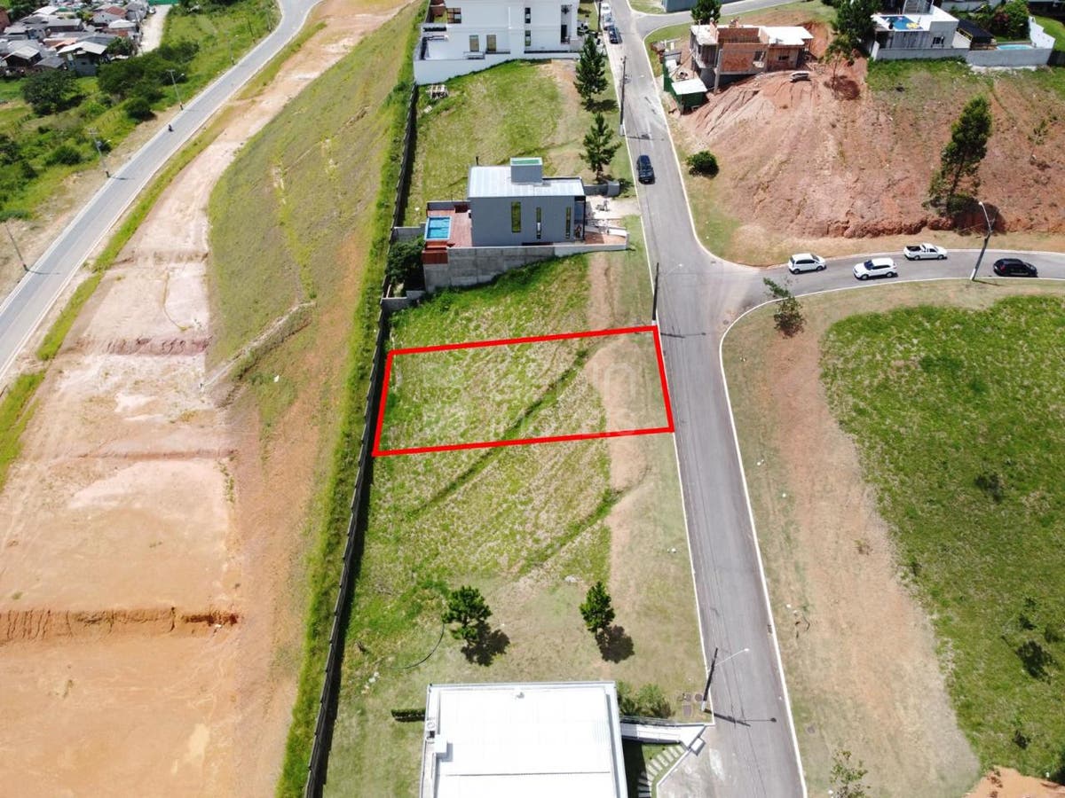 Lote/Terreno de 355m² no bairro Centro, em Camboriú | Eu Corretor
