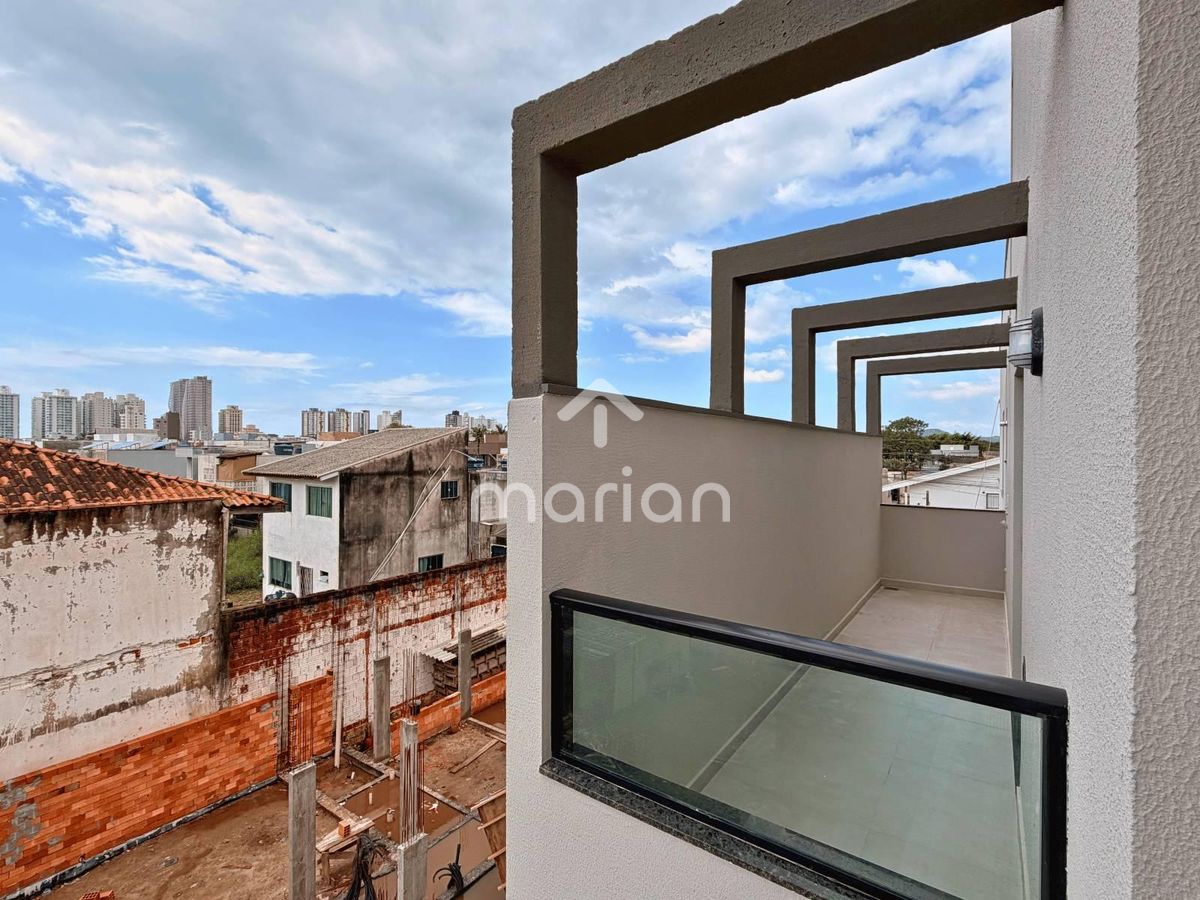 Cobertura duplex com 3 quartos, Itacolomi - Balneário Piçarras