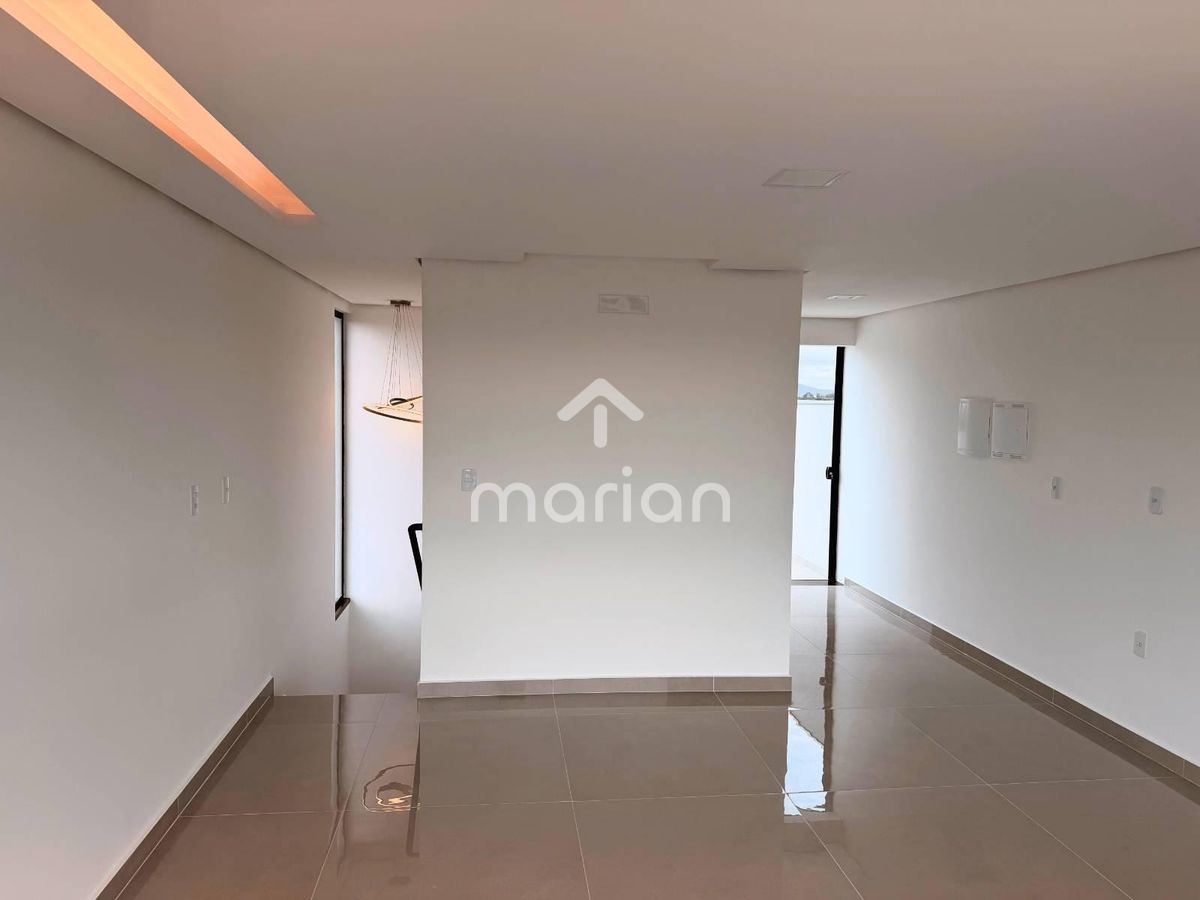 Cobertura duplex com 3 quartos, Itacolomi - Balneário Piçarras