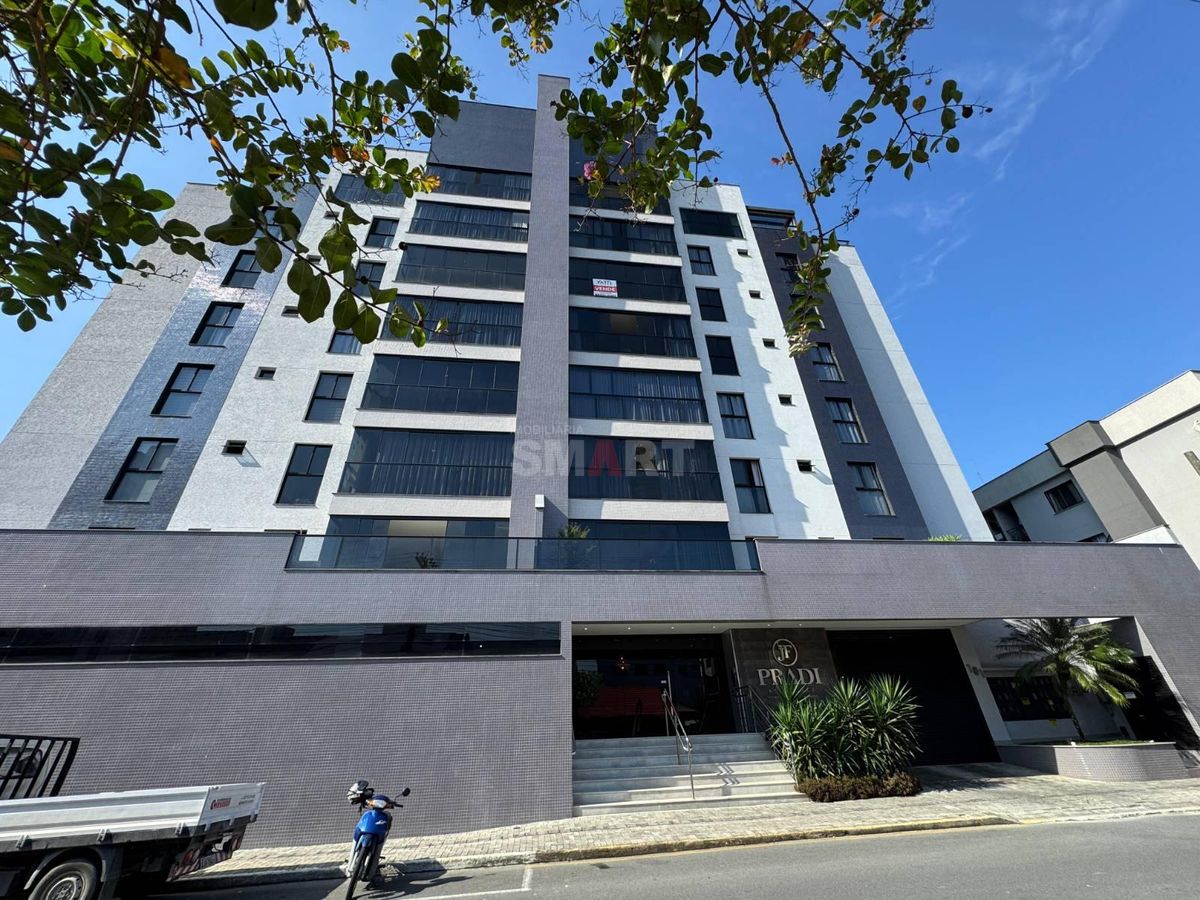 Apartamento com 3 Suítes à Venda no Jaraguá Esquerdo