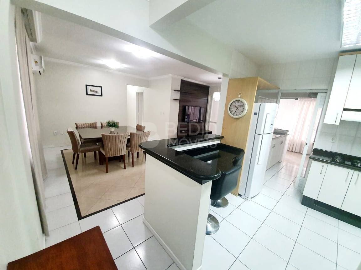 Apartamento de 3 quartos, 100m² no bairro Centro, em Balneário Camboriú | Eu Corretor