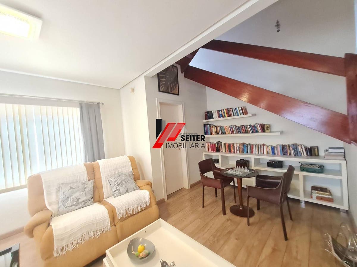 Casa de 4 suites a venda em Florianopolis