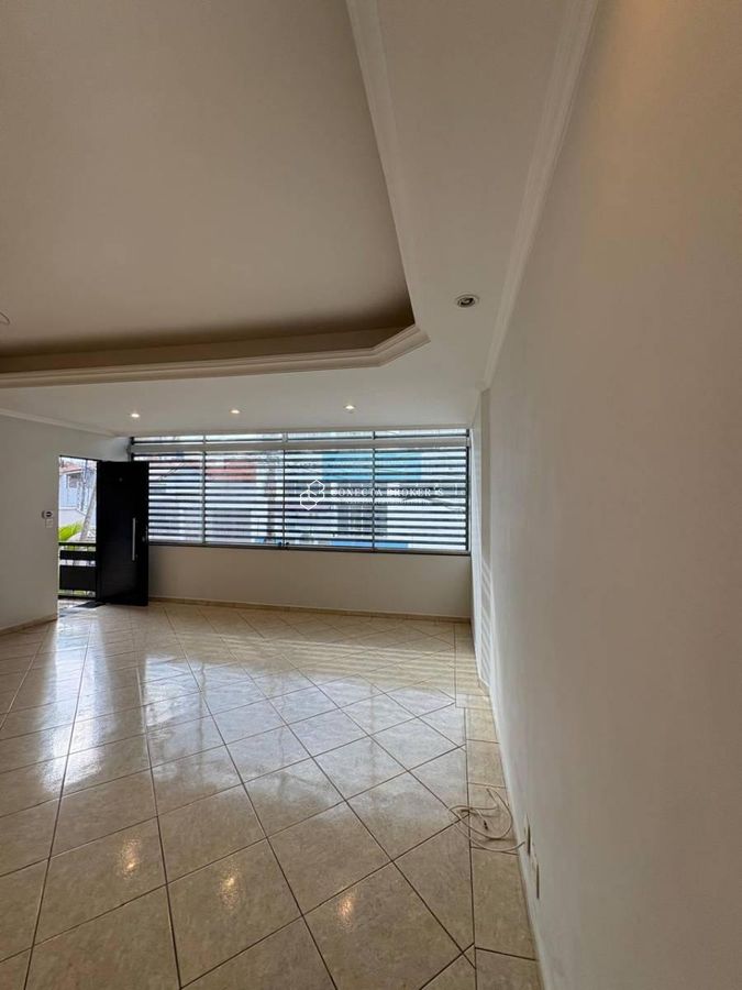 Casa, 3 quartos, 261 m² - Foto 5