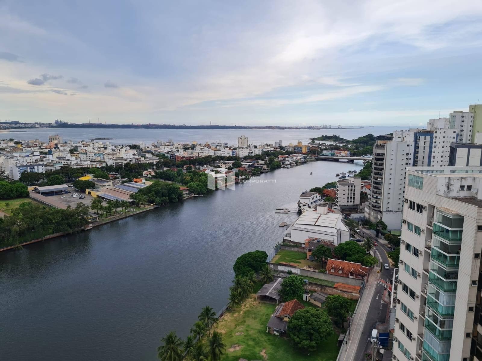 Apartamento - 75 m² - Ed. Riverside - Santa Luiza - Vitória/ES — foto 2