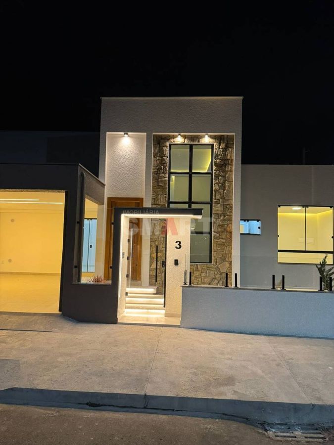 Geminado Térreo com 2 Vagas de Garagem no Bairro Três Rios do Norte