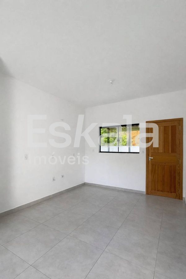 Casa Com 337m² de Área total Três Rios Do Norte - Jaraguá Do Sul
