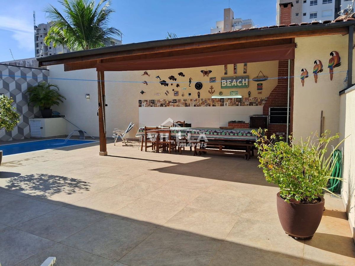 Casa com piscina- 4 dormitórios indaiá- caraguatatuba-sp!!!!