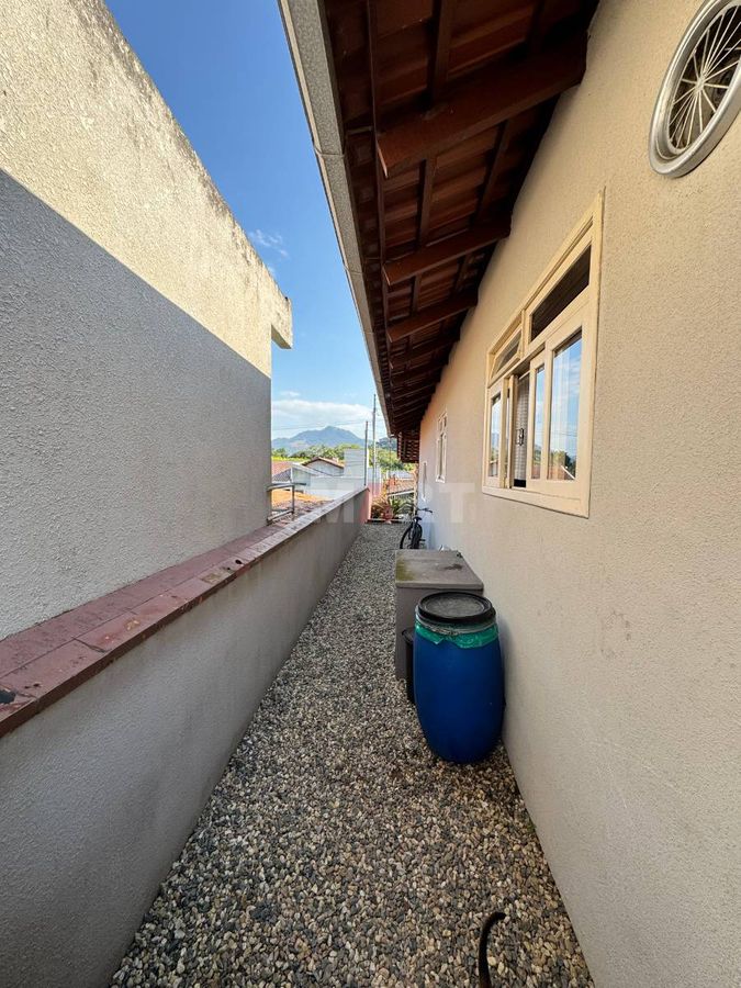 Casa com 1 Suíte + 2 Quartos a Venda no São Luís
