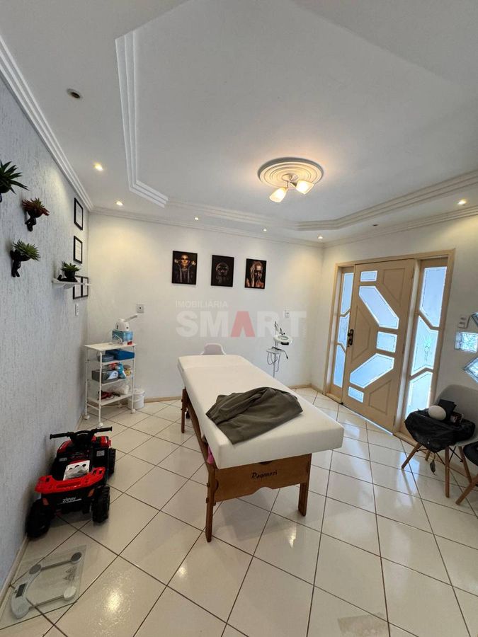 Casa com 1 Suíte + 2 Quartos a Venda no São Luís