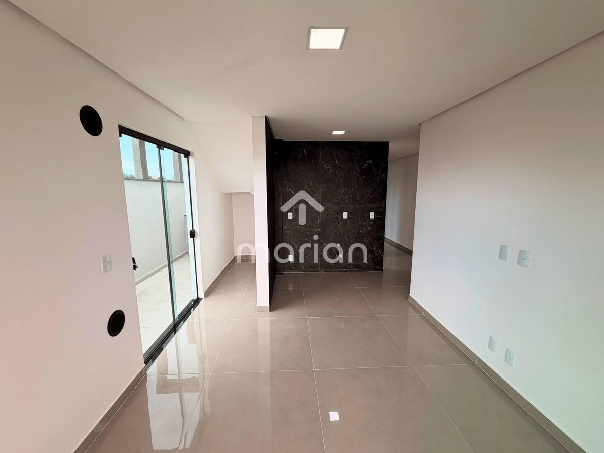 Cobertura duplex com 3 quartos, Itacolomi - Balneário Piçarras