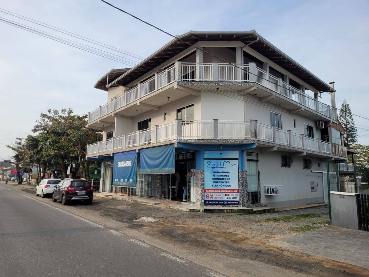 Sala-Conjunto, 900 m² - Foto 1