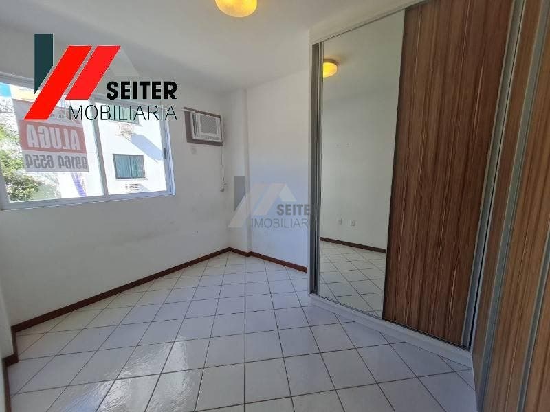 Apartamento de 2 dormitorios para locação semimobiliado itacorubi