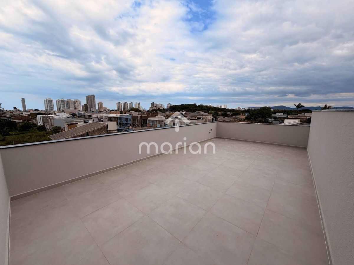 Cobertura duplex com 3 quartos, Itacolomi - Balneário Piçarras