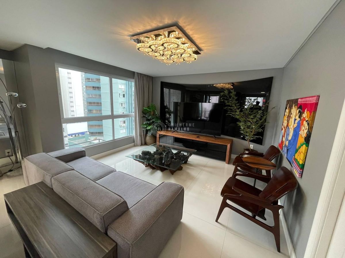 Locação anual: Apartamento com 3 suítes, padrão Embraed - Apartamento em Centro, Balneário Camboriú - para locação - IMOBILIÁRIA GUILHERME LTDA