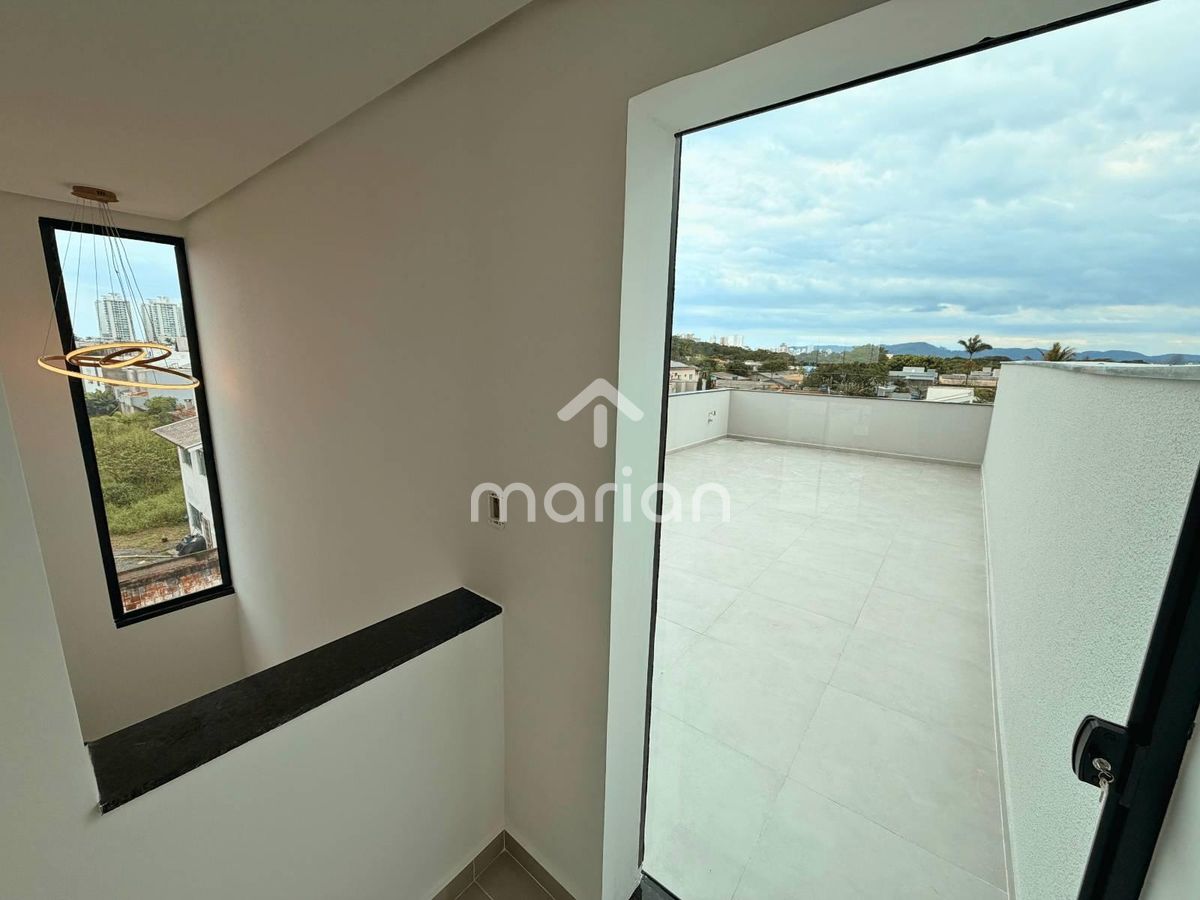 Cobertura duplex com 3 quartos, Itacolomi - Balneário Piçarras