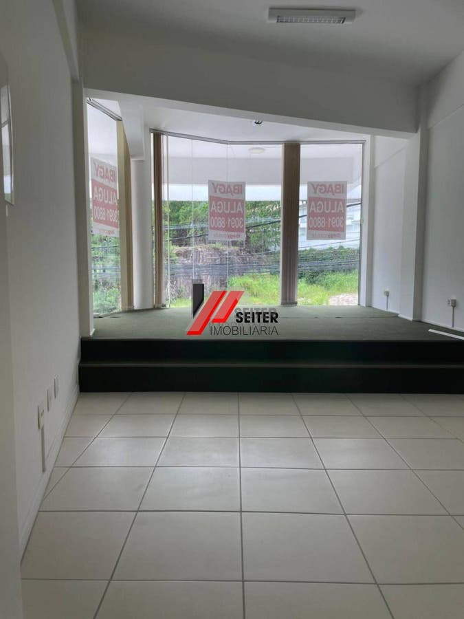 Loja para Venda no Córrego Grande em Florianópolis