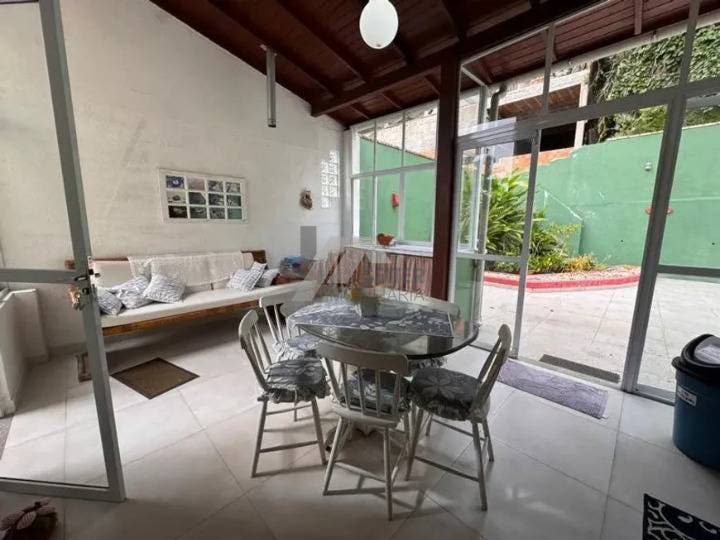 Casa 5 quartos alugar João Paulo Florianópolis