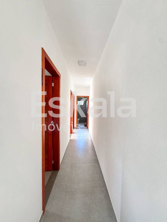 Casa Geminada com 03 Dormitórios - Bairro Rio da Luz, Jaraguá do Sul