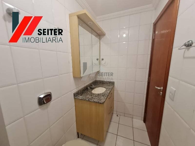 Apartamento de 2 dormitorios para locação semimobiliado itacorubi