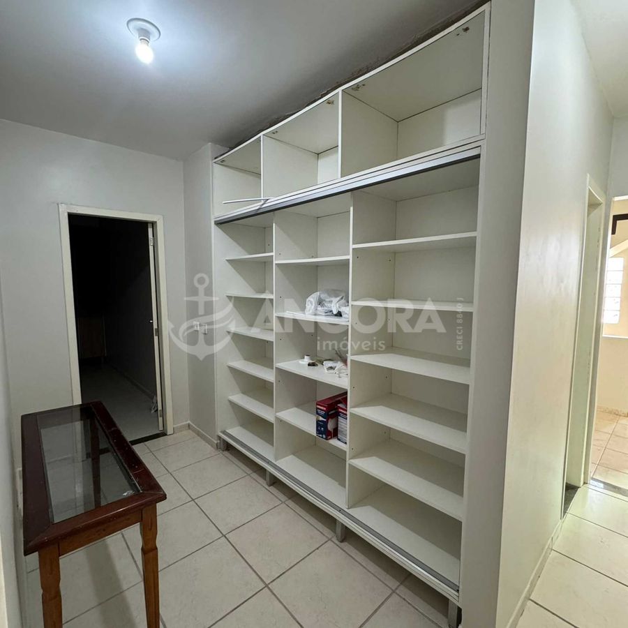 Casa, 5 quartos, 221 m² - Foto 10