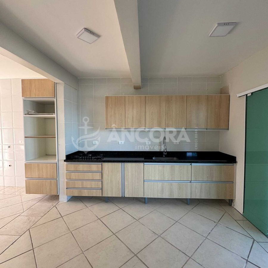 Casa, 5 quartos, 221 m² - Foto 3