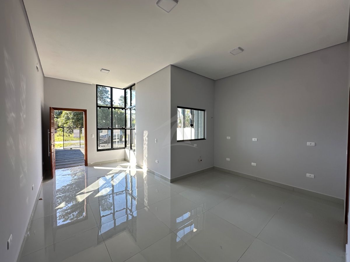 Casa, 3 quartos sendo 1 suíte, mariluz