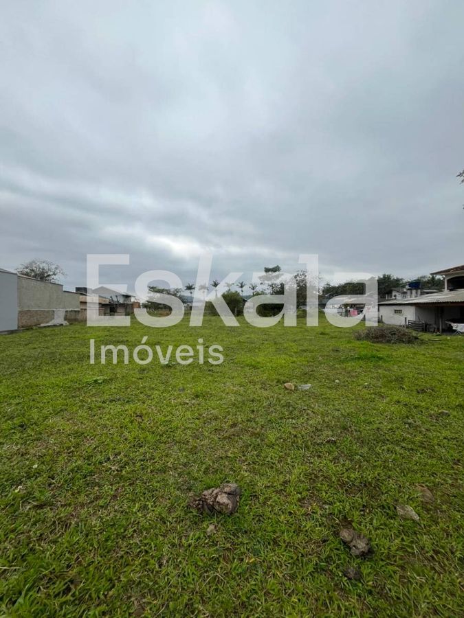 Casa com terreno de 2.571,14m² avaí - guaramirim