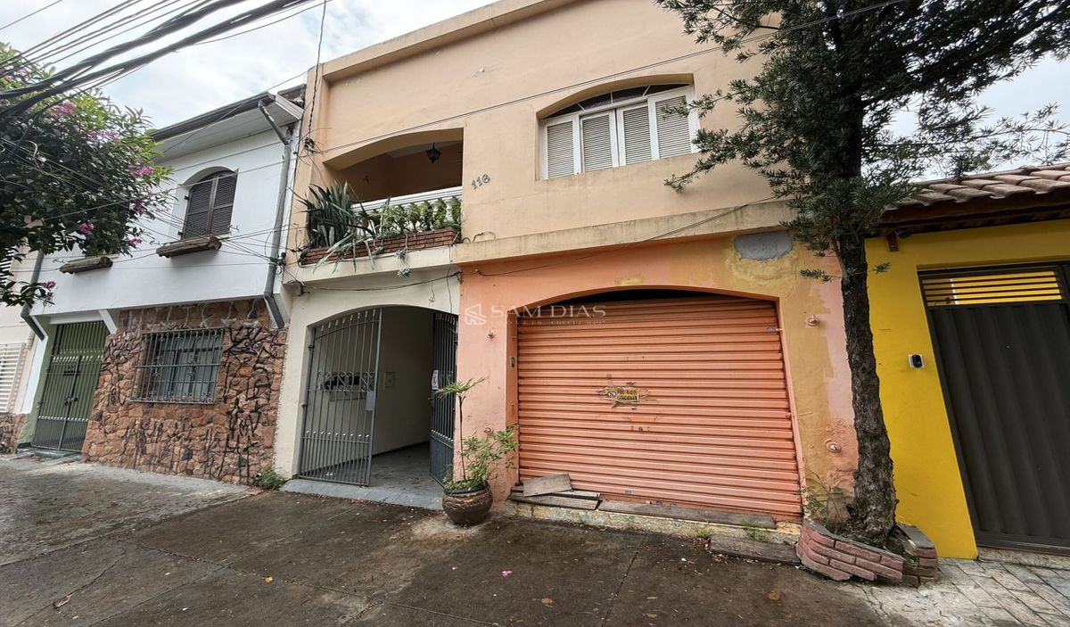 Casa, 3 quartos, 262 m² - Foto 1