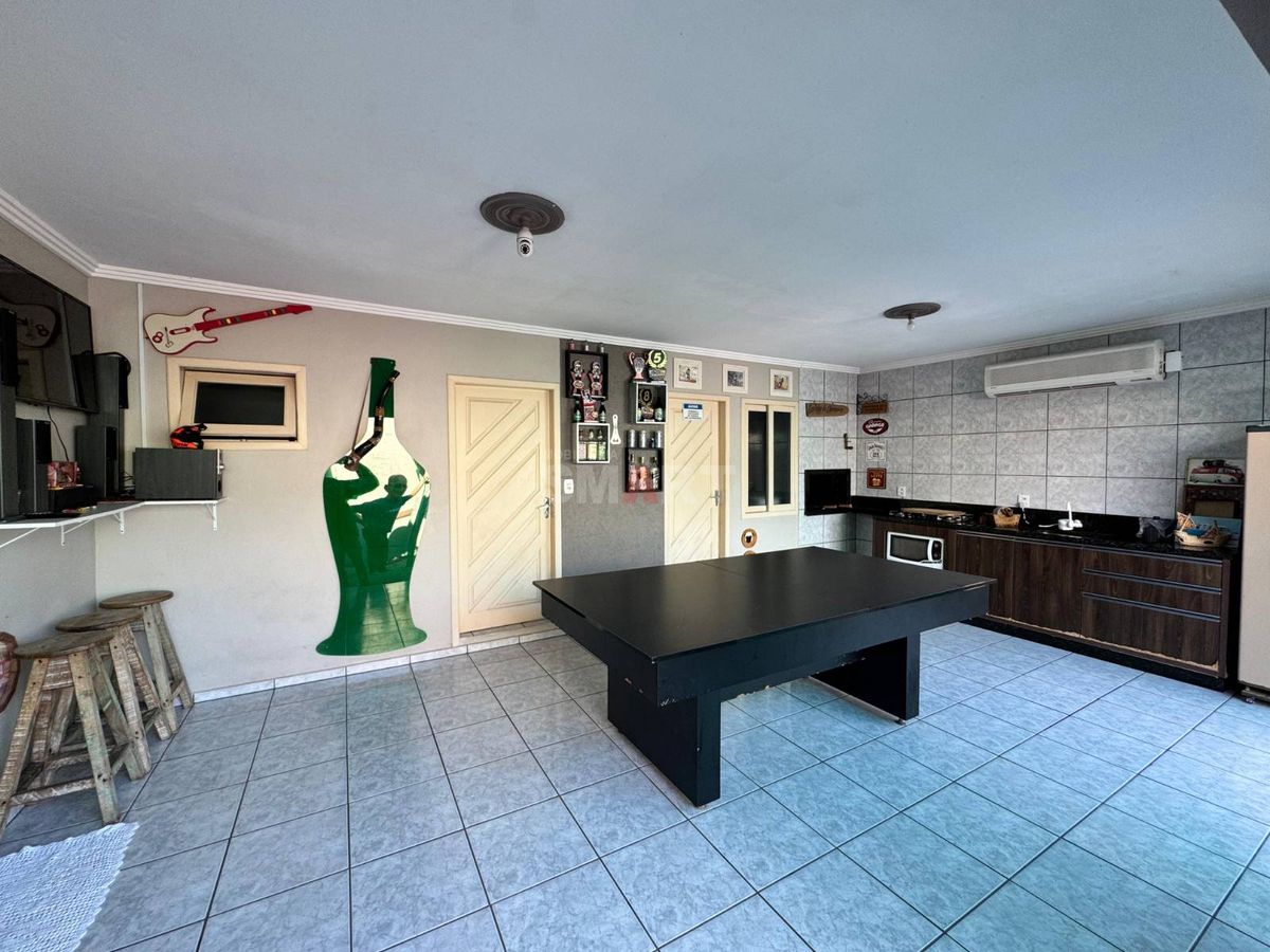 Casa com 1 Suíte + 2 Quartos a Venda no São Luís