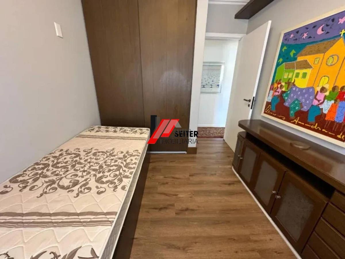Apartamento á venda na Agronômica Florianópolis