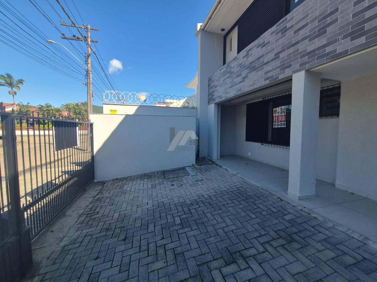 Apartamento para locação córrego grande Florianópolis sc