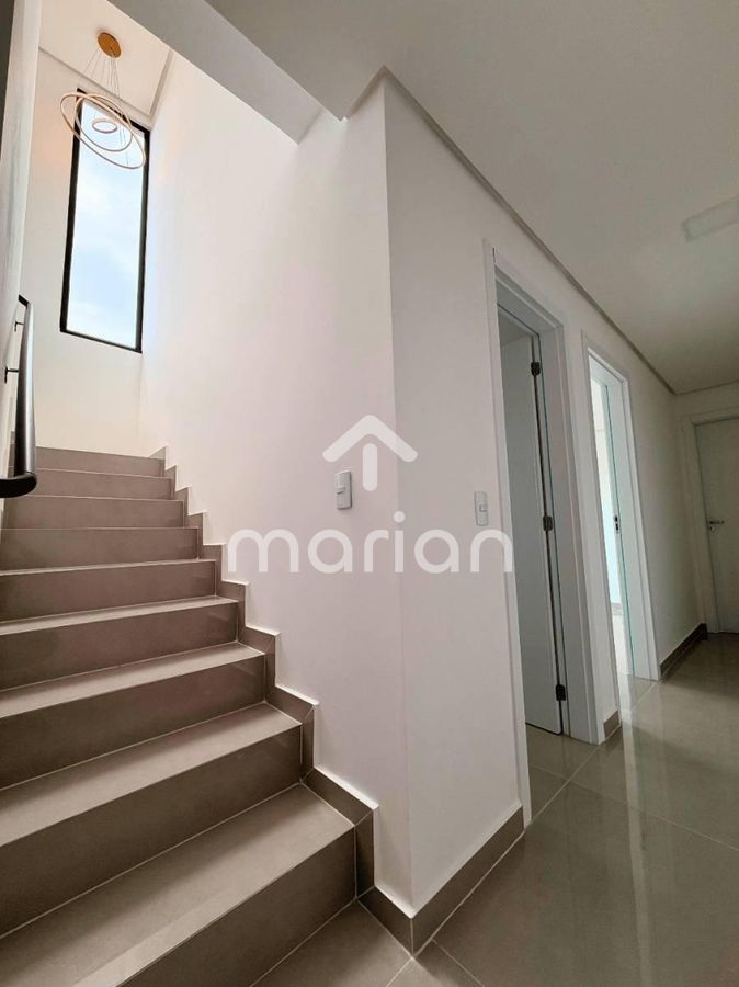 Cobertura duplex com 3 quartos, Itacolomi - Balneário Piçarras