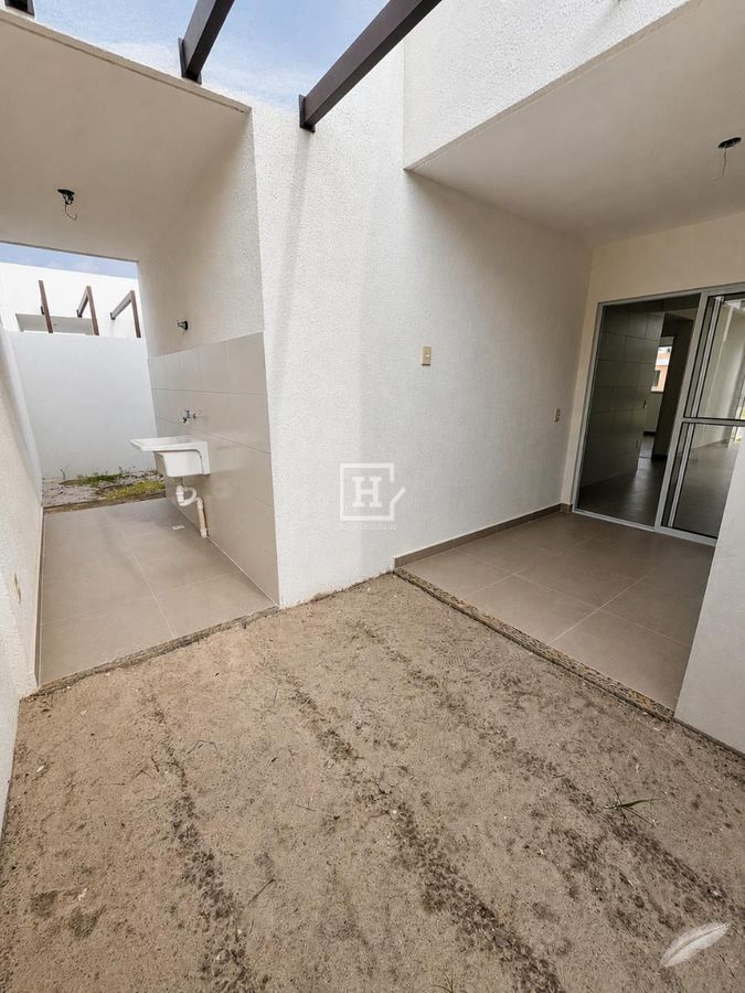 Casa de Condomínio com 3 quartos - Barra dos Coqueiros