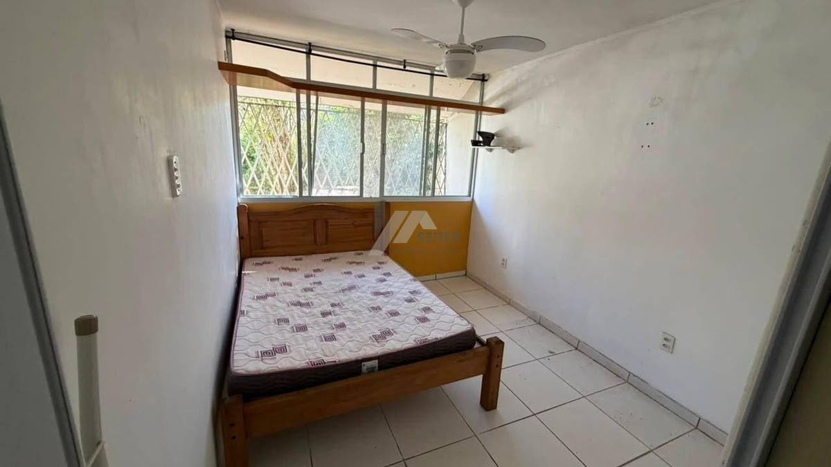 Apartamento com 2 quartos, Centro - Florianópolis
