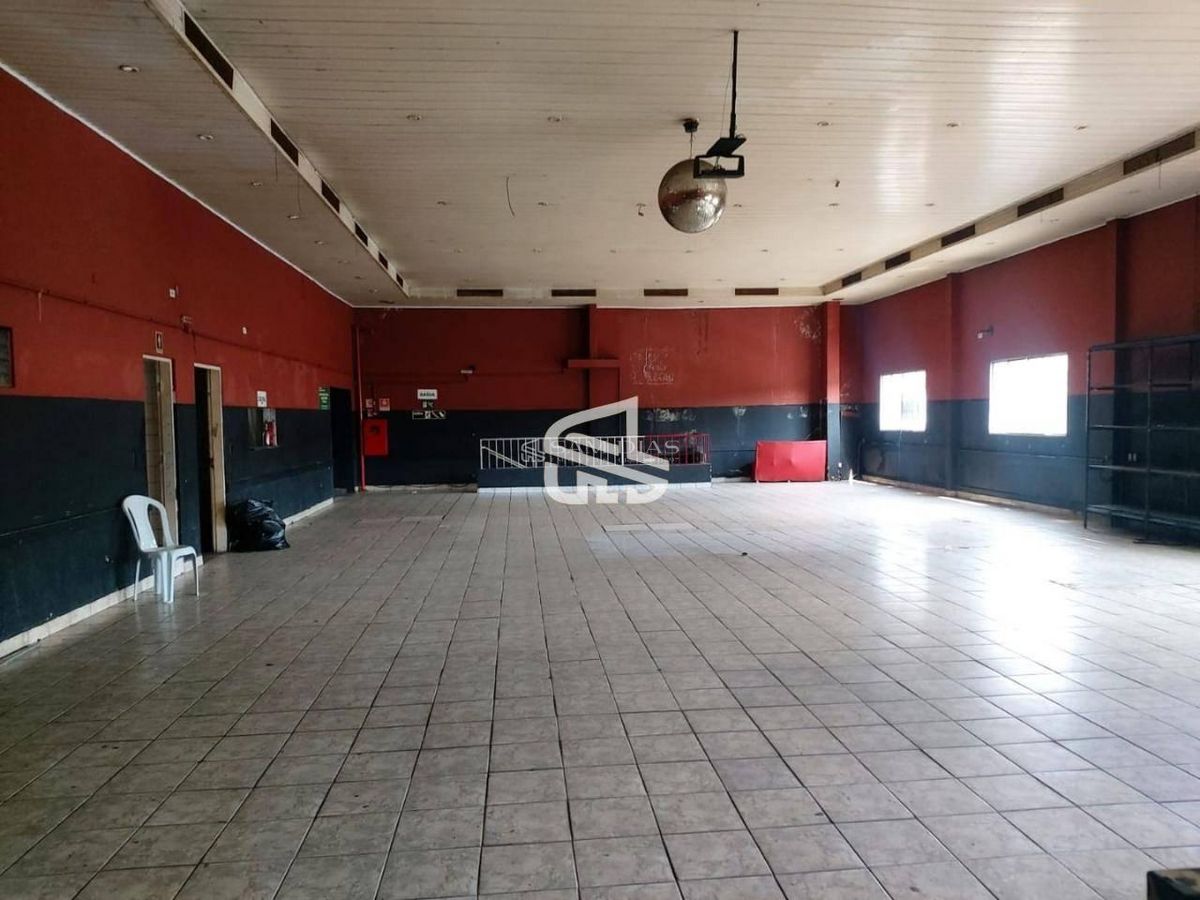 Depósito-Galpão, 1354 m² - Foto 1