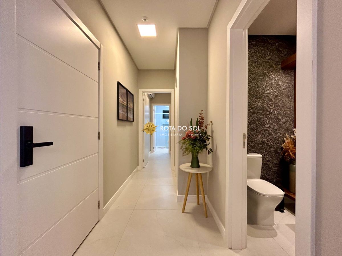 Sunrise Residence Apartamento 2 suítes mobiliado com lazer Praia Centro Bombinhas SC — foto 12