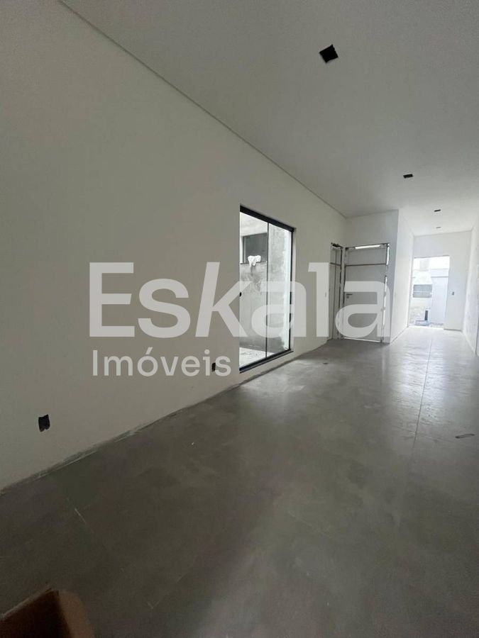 Casa geminada à venda com 01 suíte + 01 quarto Bairro Jaraguá 99