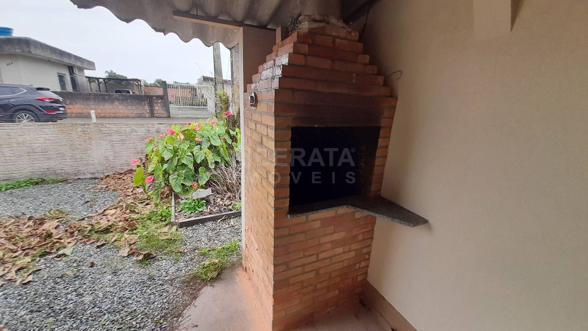 Casa para venda em Meia Praia, Navegantes SC