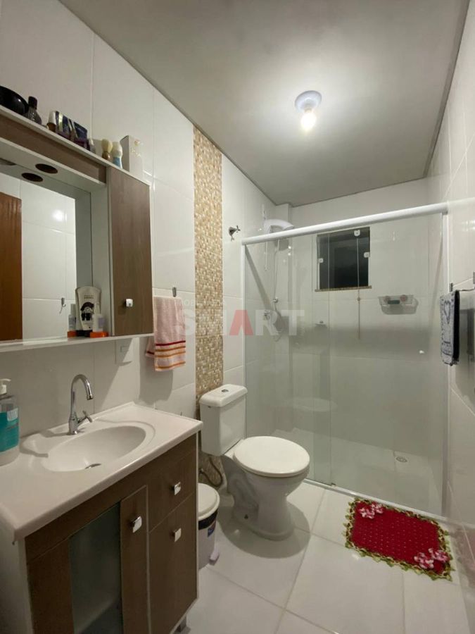 Apartamento com 1 Suíte e 1 Quarto à Venda no bairro Amizade