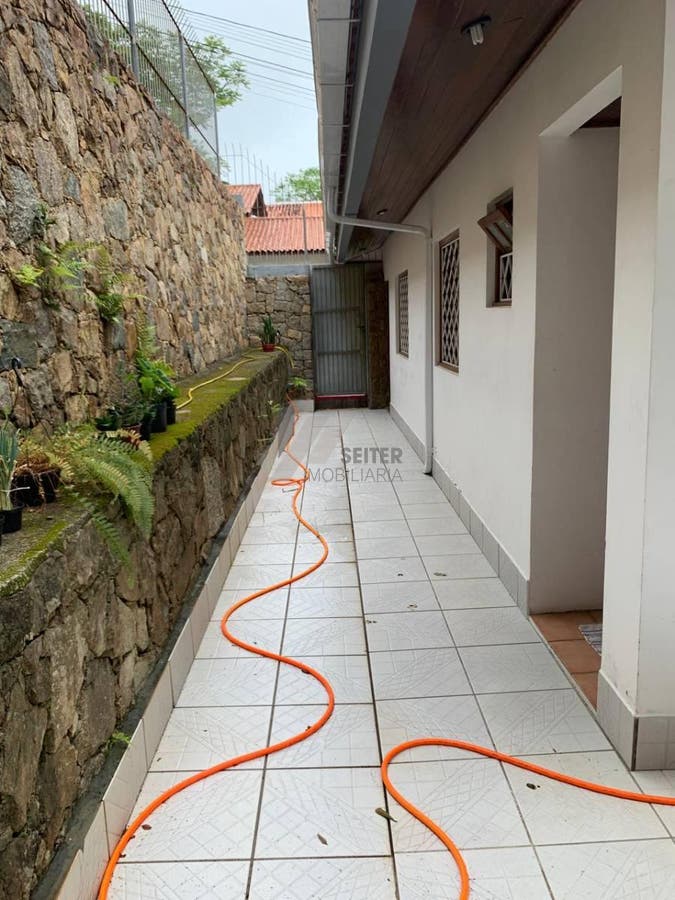Casa com 5 quartos, Córrego Grande - Florianópolis