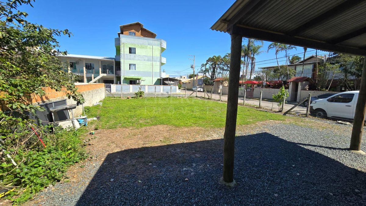 Terreno com Sala comercial ou kitinete com terreno a venda ou aluga no Centro, Navegantes, SC - foto 8