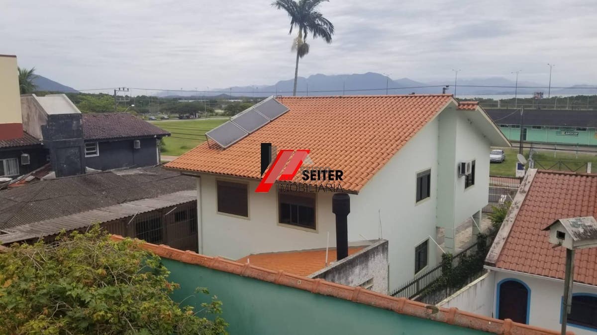 Casa 3 dormitórios com suite venda Pantanal Florianópolis