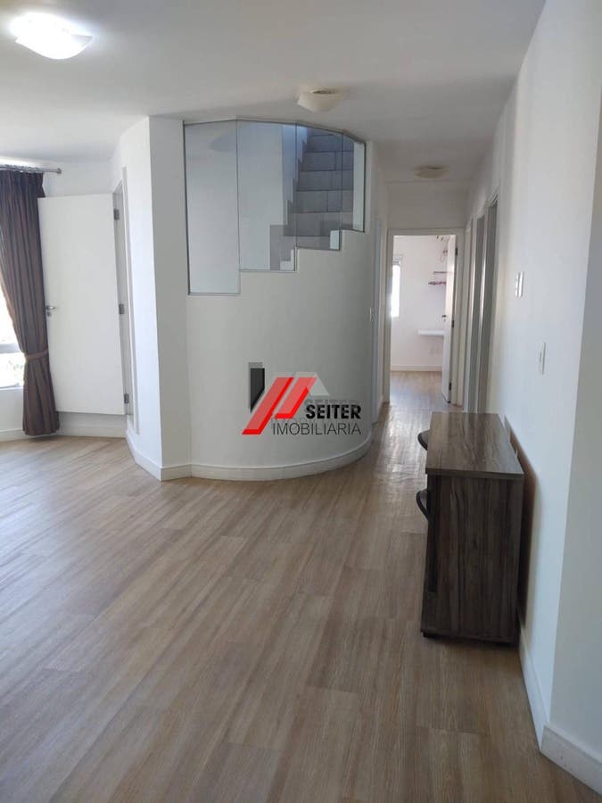 Cobertura a venda em Carvoeira Florianópolis