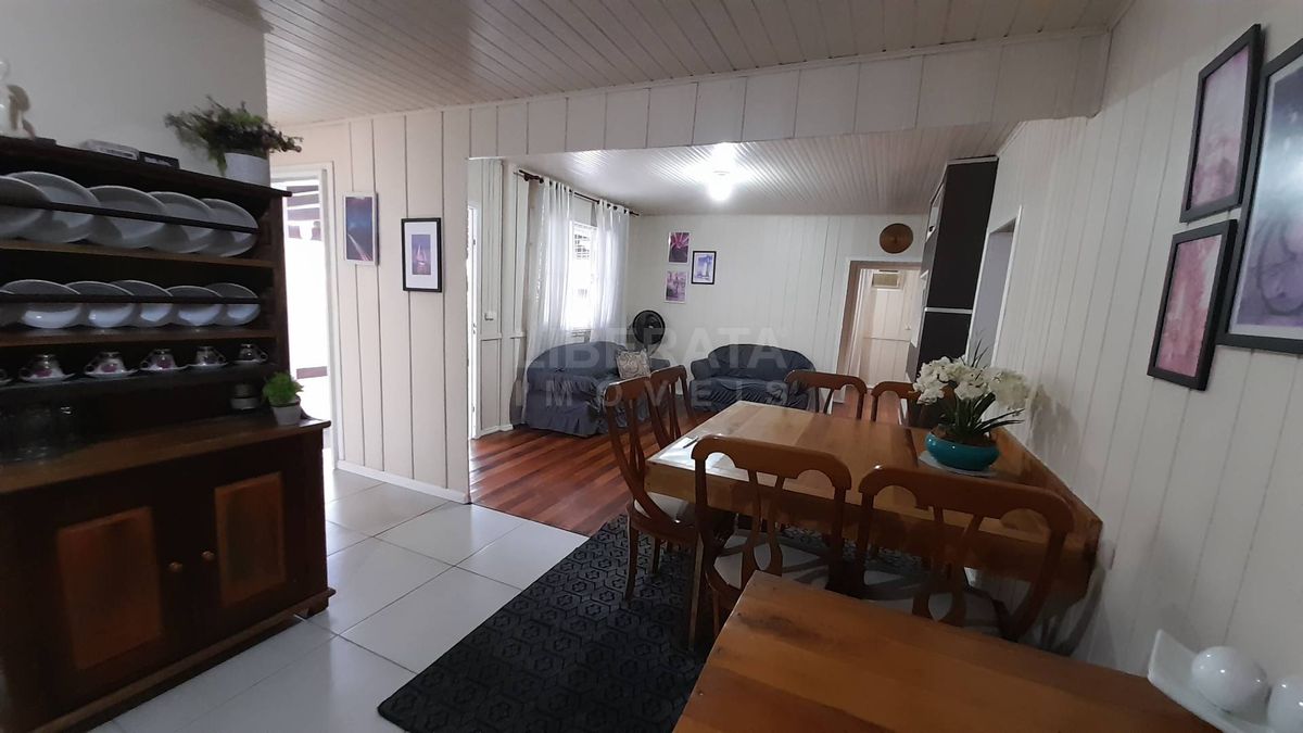 Casa para alugar na Meia Praia, Navegantes, SC