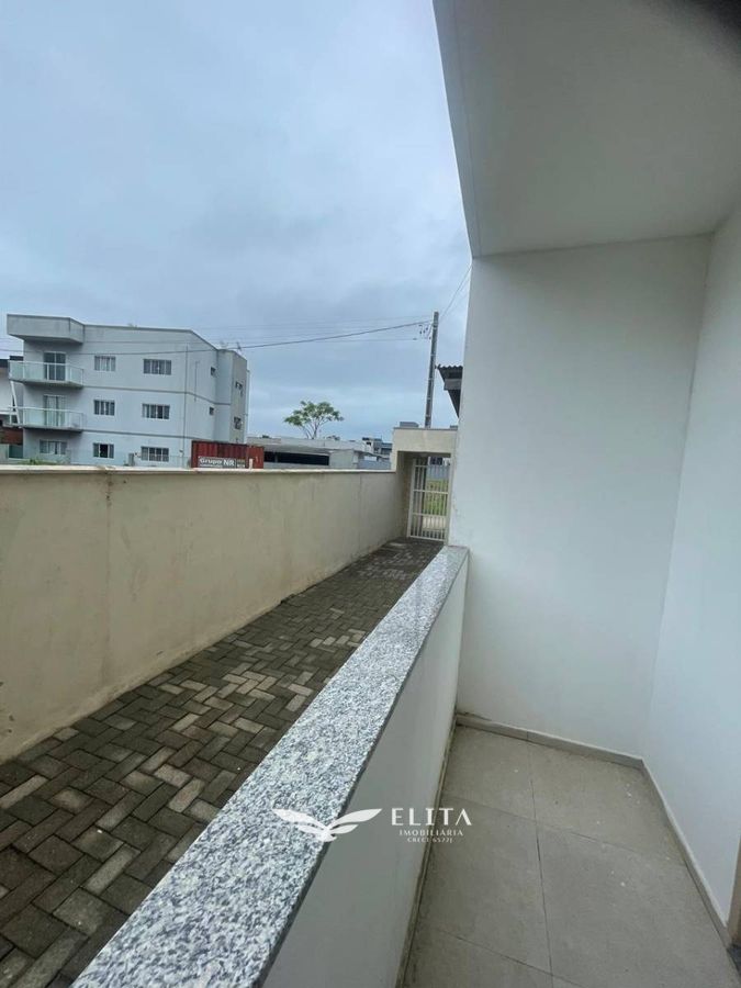 Apartamento térreo à venda, bairro Jardim Icaraí, Barra Velha, SC