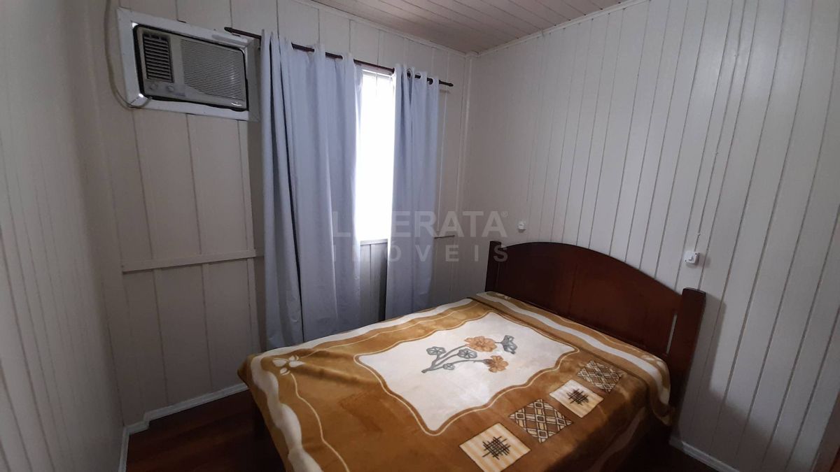 Casa para alugar na Meia Praia, Navegantes, SC